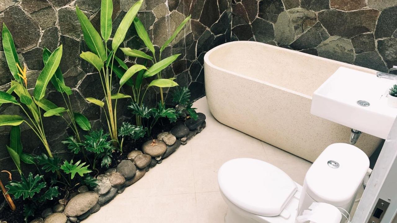Villa Tjokro Yogyakarta Exteriör bild